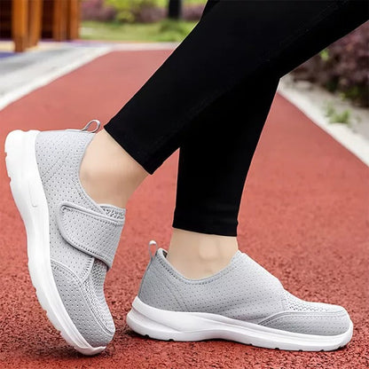 Sapato Ortopédico Feminino para Pés Inchados e Sensíveis